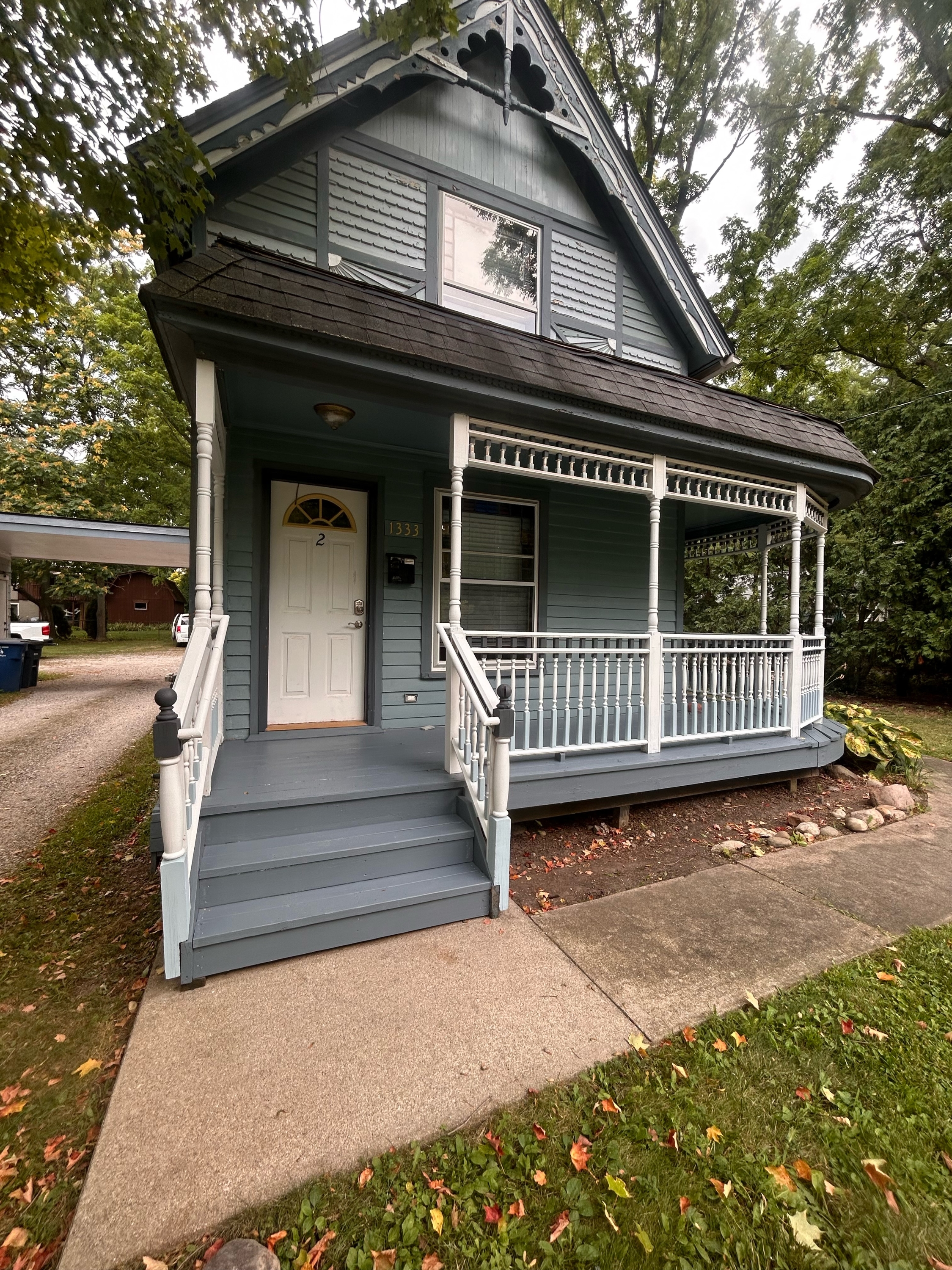1333 Pontiac Trail
