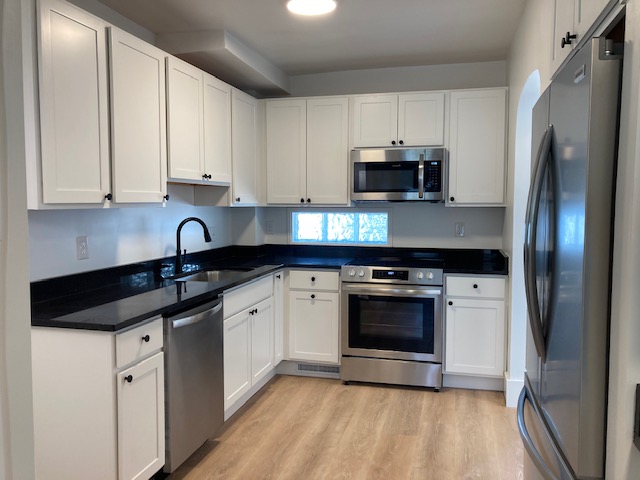 805 McKinley Avenue - 1