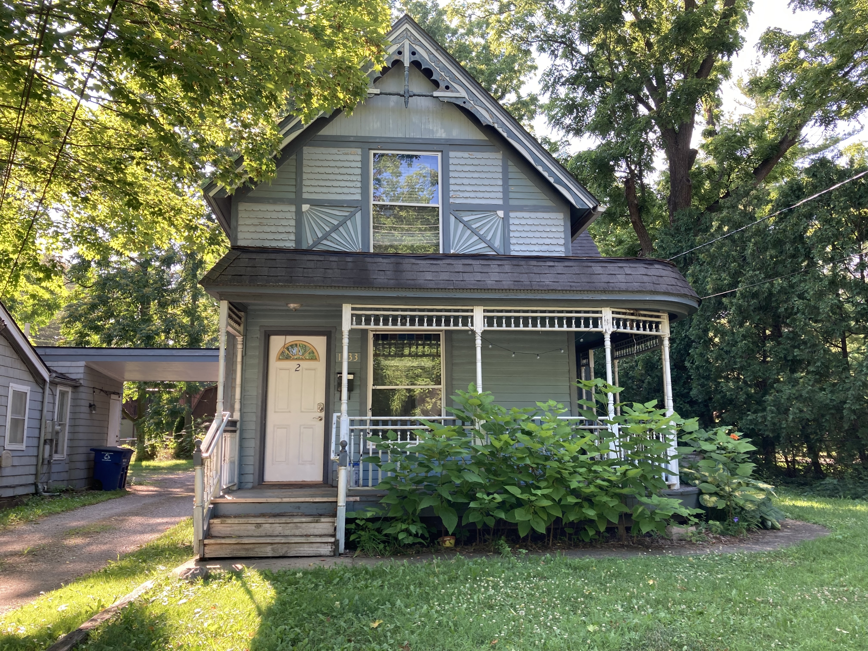 1333 Pontiac Trail