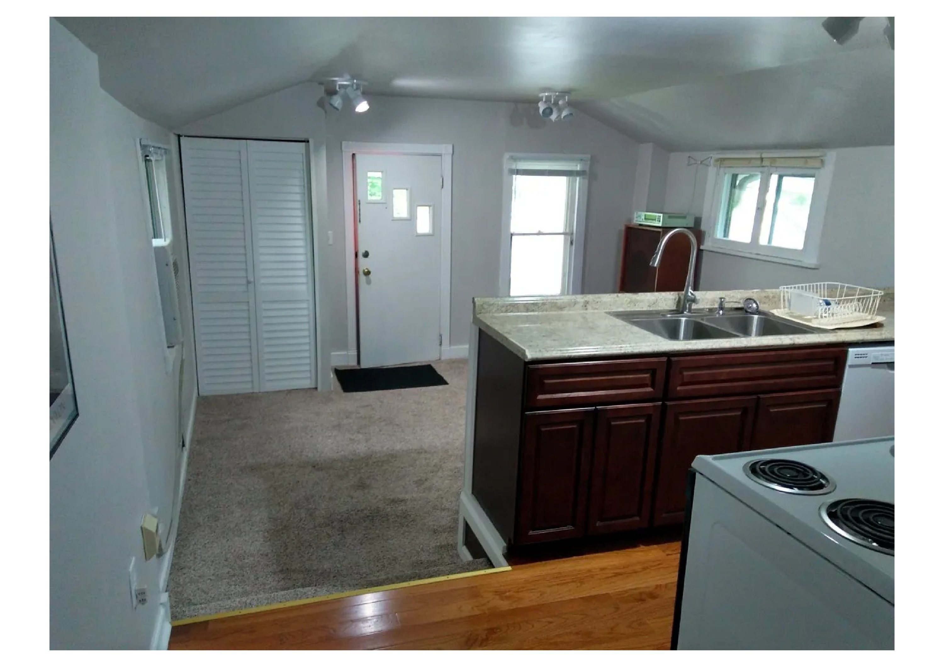 1220 Pontiac Trail - 2